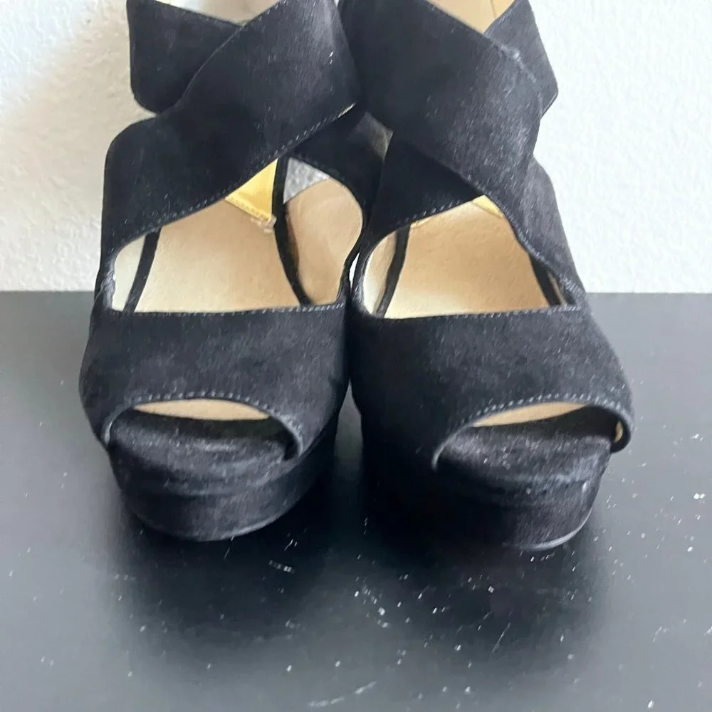Michael Kors Women's Black Suede Platform Heels Size 9.5 Style AF13E